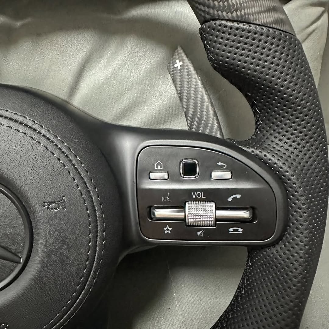 Mercedes-Benz Matte Carbon Fiber Steering Wheel