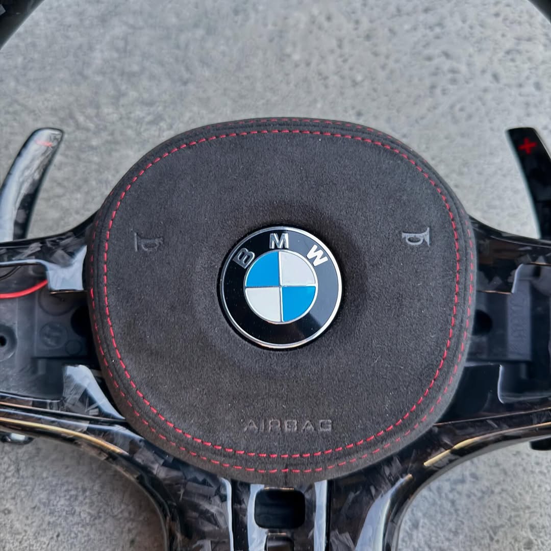 BMW M5 (F90) Forged Carbon Fiber Steering Wheel