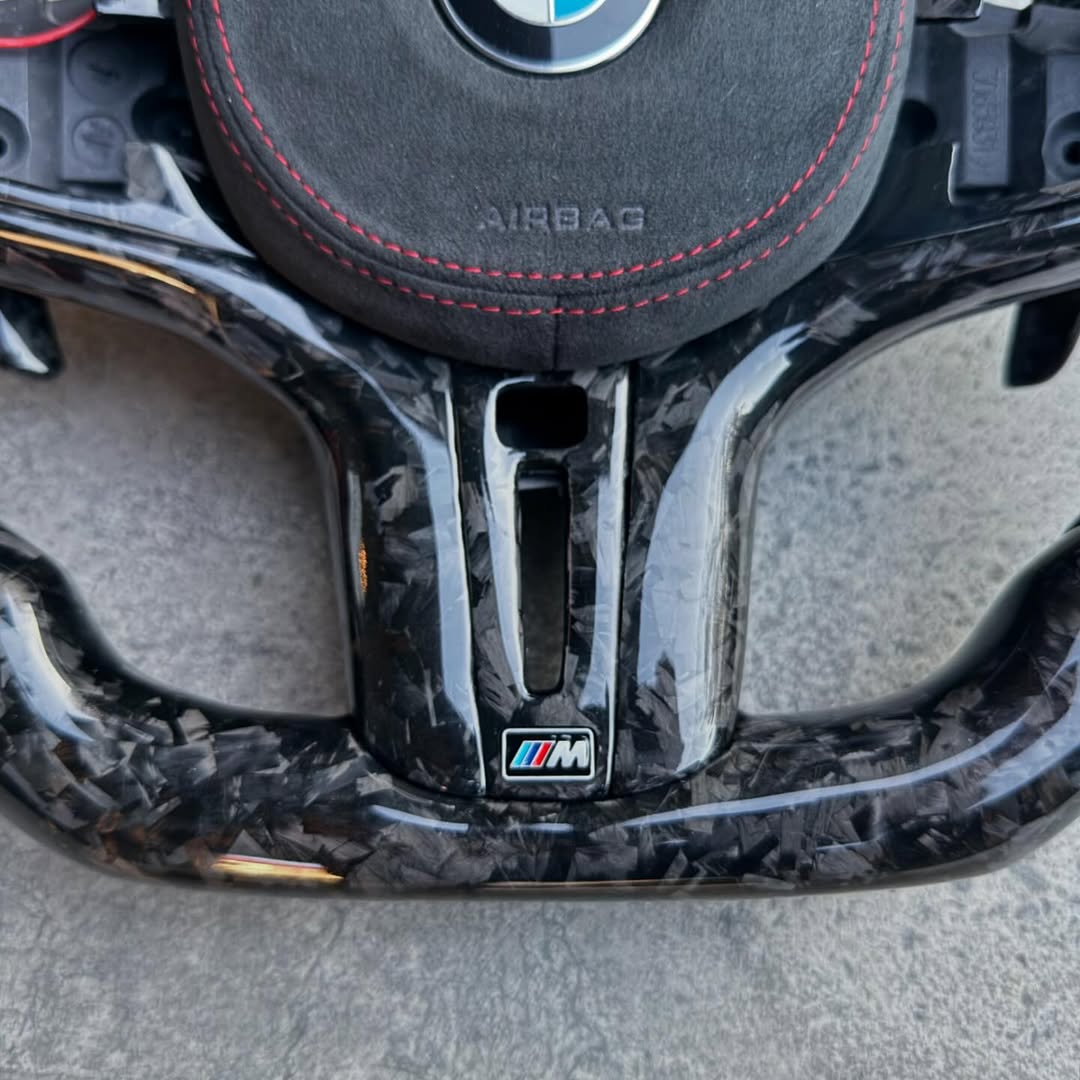 BMW M5 (F90) Forged Carbon Fiber Steering Wheel