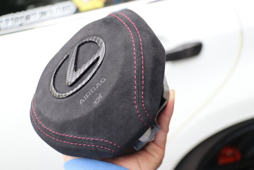 Alcantara Airbag Cover with Carbon Fiber Lexus Logo – Lexus GS
